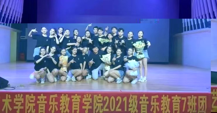 4d9545c183c24036857ea23e2e2ad748.jpg